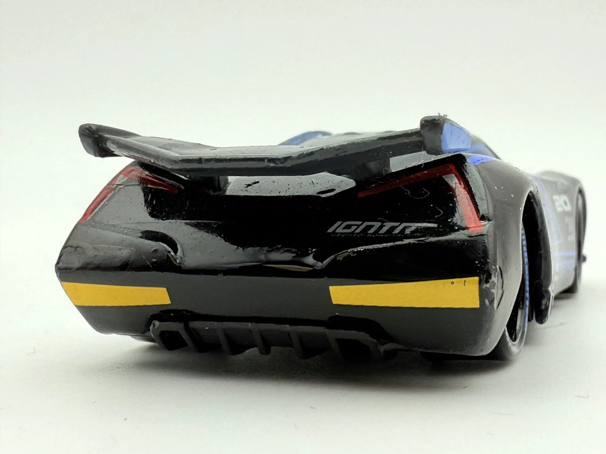 Jackson Storm Disney Czarny 1:64 – zdjęcie 5