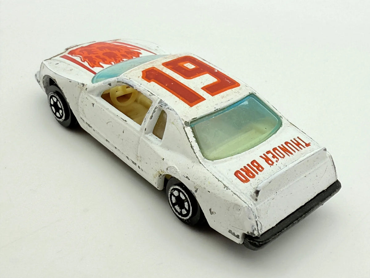 Thunder Bird Yatming Biały 1:64 – zdjęcie 5