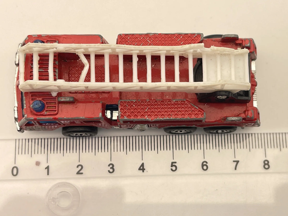 FIRE ENGINE, STRAŻ POŻARNA, Matchbox 1982, Die cast, Czerwony 1:64 Resoraki – zdjęcie 5
