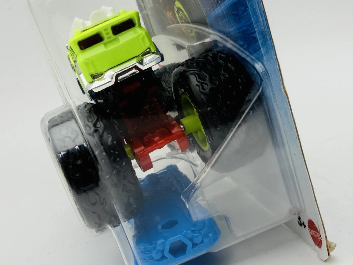 5 Alarm Hot Wheels 2026 1:64 Monster Truck Blister Zielony Straż pożarna – zdjęcie 5