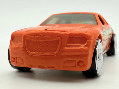 Chrysler Hemi 300C Orange Grafitti, Hot Wheels, resoraki, die cast, 1:60 – zdjęcie 5