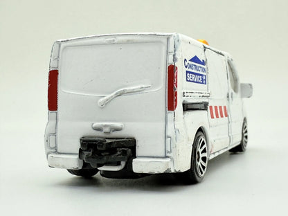 RENAULT TRAFIC, Karetka, Majorette, Resoraki, Die cast REF:239B, Biały 1:64 – zdjęcie 5