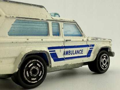 Ambulance Majorette Biały 1:64 Made in France – zdjęcie 5