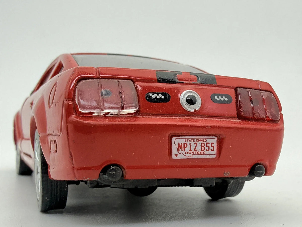 FORD MUSTANG GT z 2006 r. AmerCom Collection, Die cast, Czerwony, 1:38 – zdjęcie 5