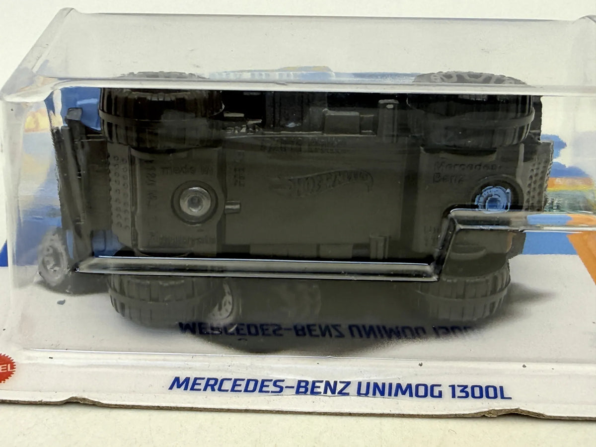 MERCEDES-BENZ UNIMOG 1300L HW Haulers Hot Wheels 2023 Niebieski 1:64 – zdjęcie 5