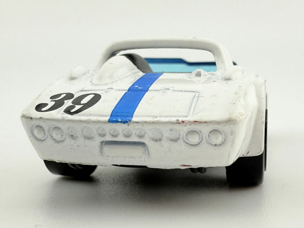 CORVETTE Grand Sport Roadster, Hot Wheels 2018, Die cast FYC55, Biały, 1:64 – zdjęcie 5