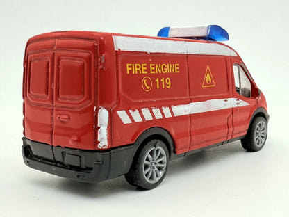 Jak Ford Transit Straż pożarna Czerwony 1:43 – zdjęcie 5