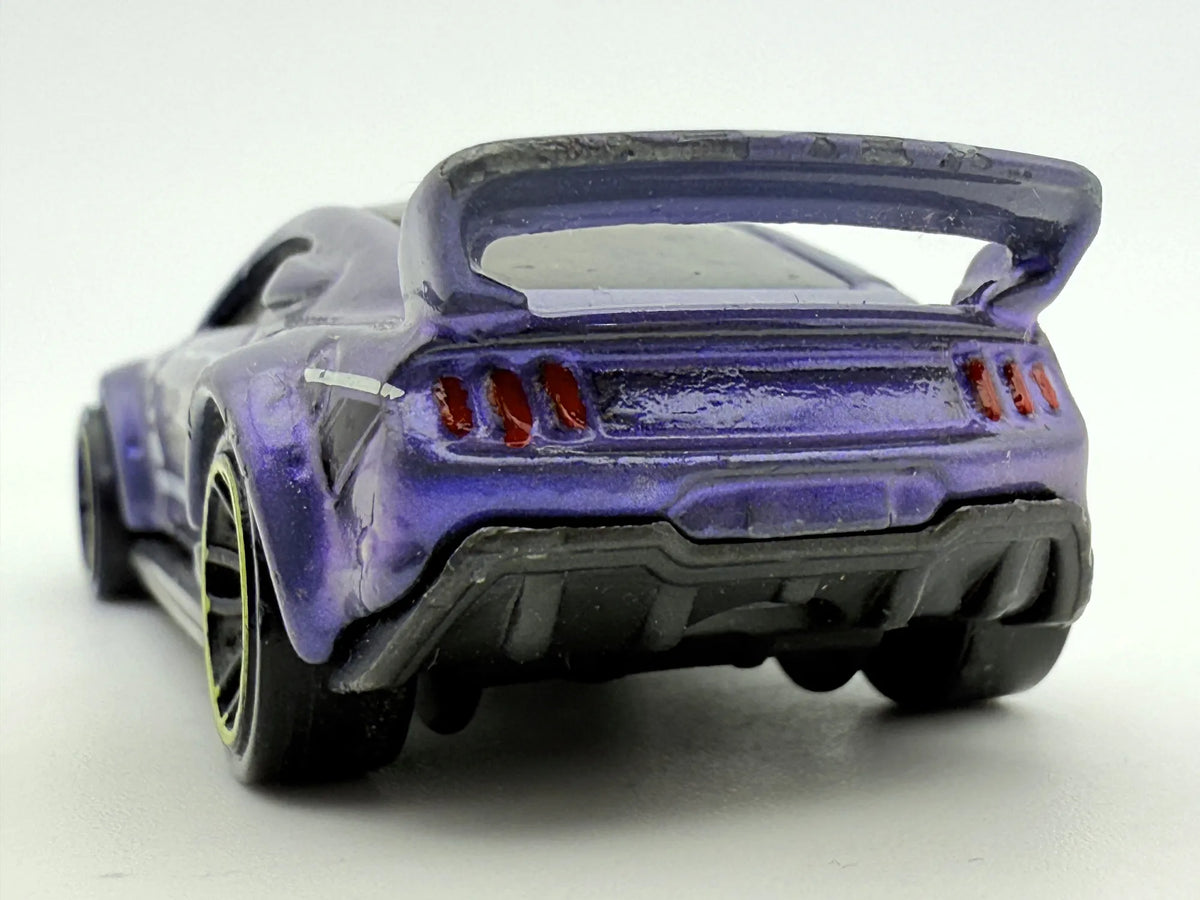 Custom '15 Ford Mustang, Hot Wheels, die cast resoraki, 1:64 – zdjęcie 5
