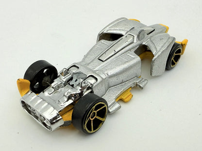 Jet Threat 4.0 Hot Wheels Srebrna 1:64 – zdjęcie 5