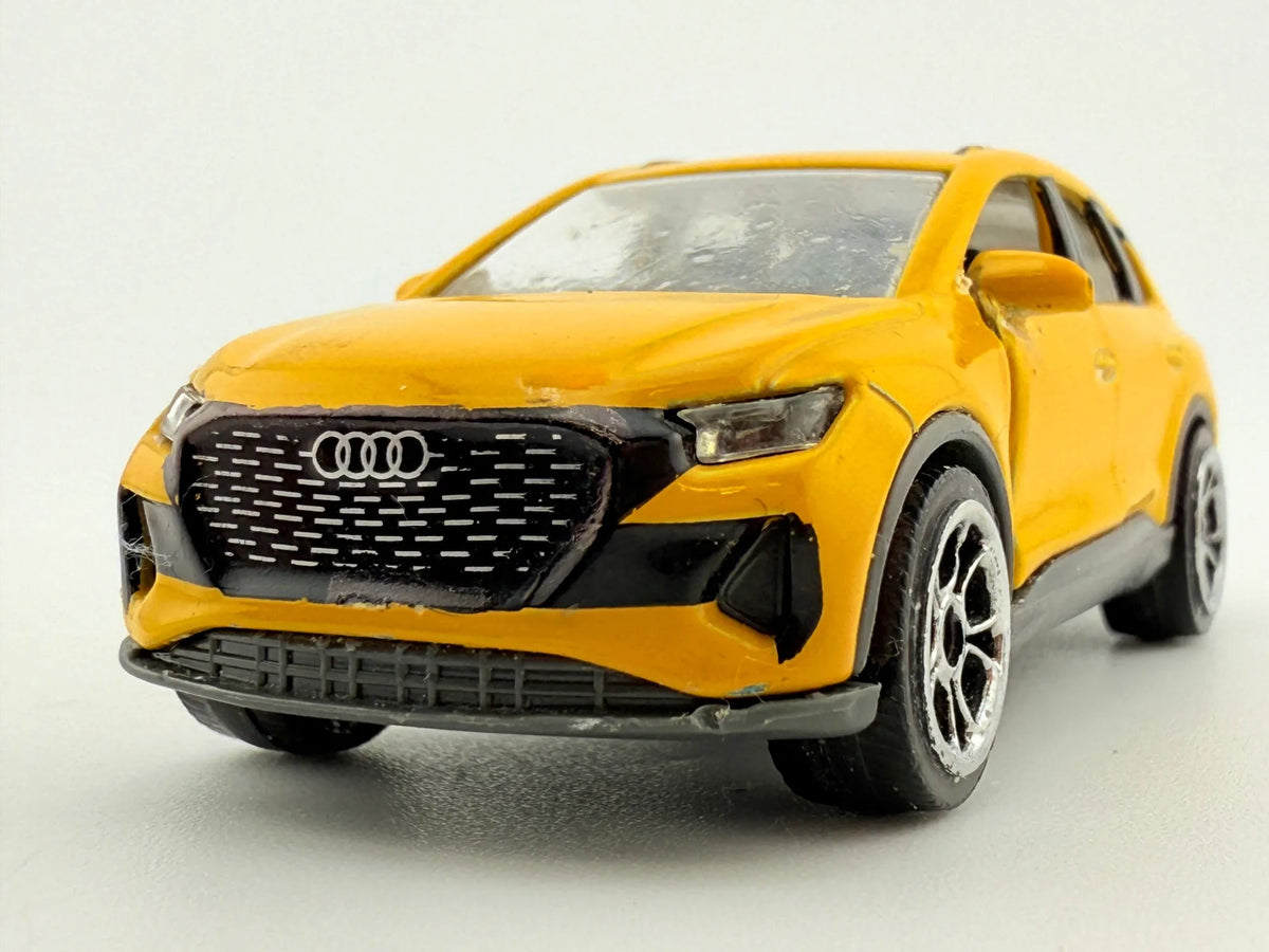 Audi Q4 E-Tron Majorette Żółty 1:62 – zdjęcie 5