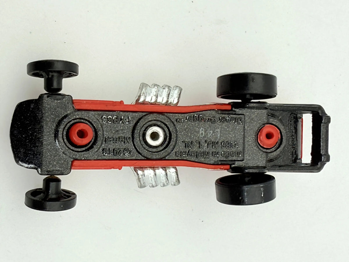 Diaper Dragger Hot Wheels Czerwony 1:64 – zdjęcie 5