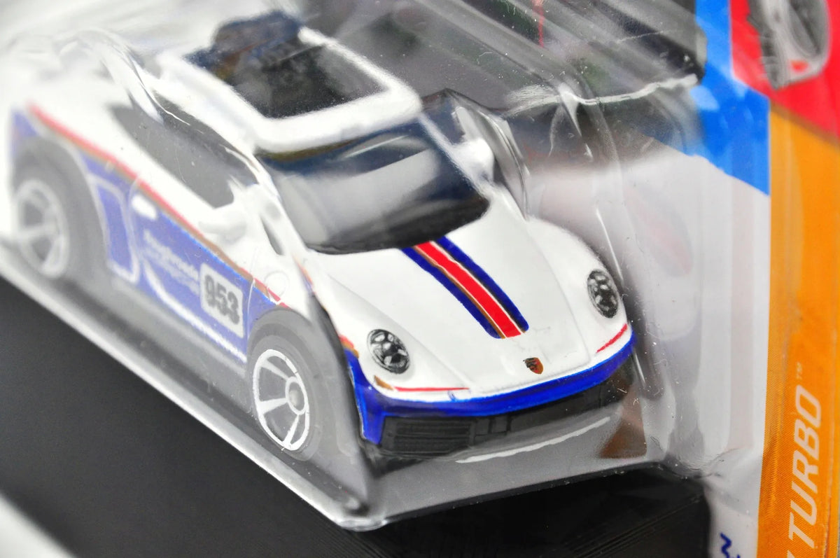 PORSCHE 911 RALLYE Hot Wheels 2024 Biały 1:64 – zdjęcie 5