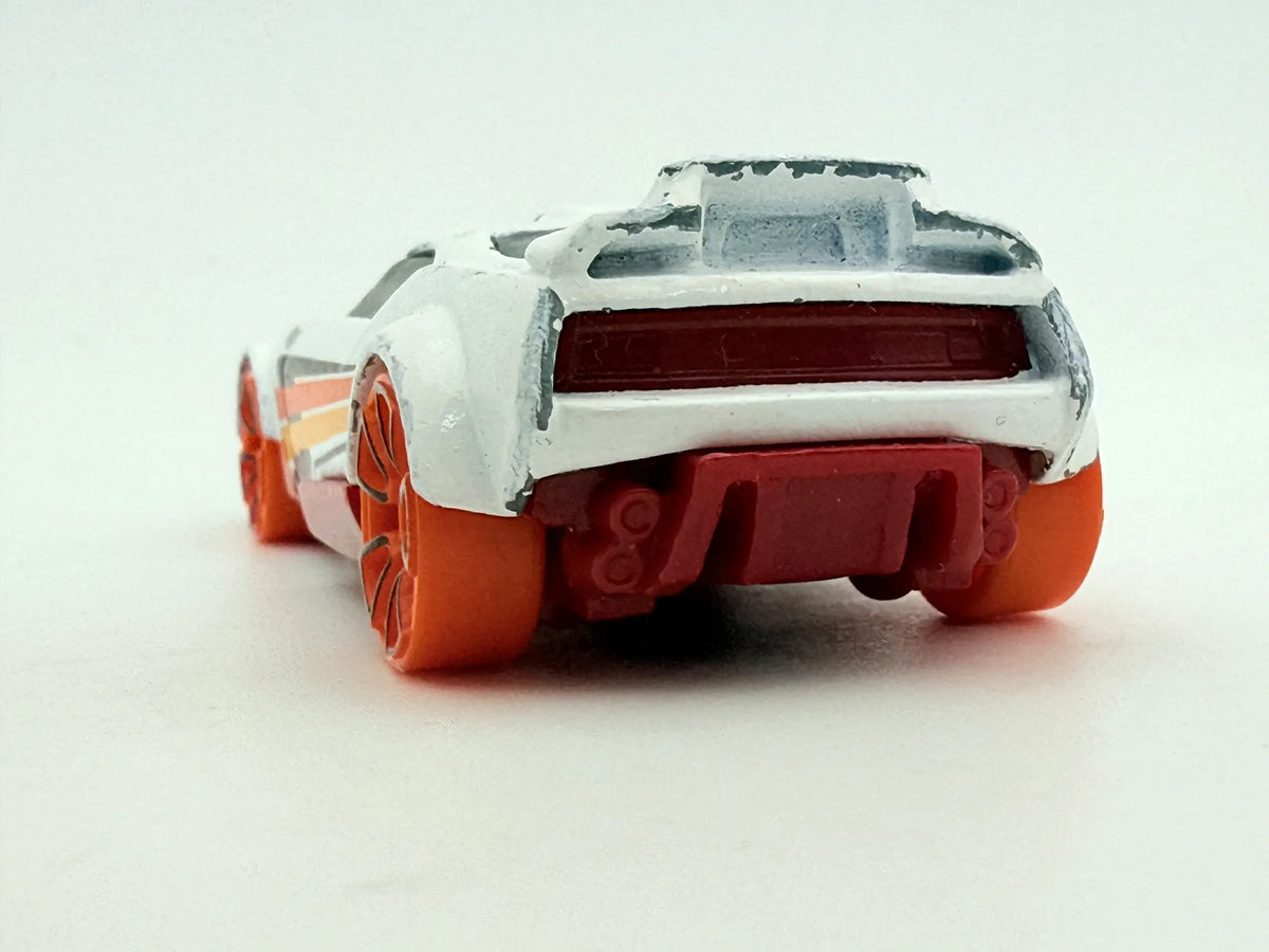 Fast Fish Hot Wheels Biały 1:64 – zdjęcie 5