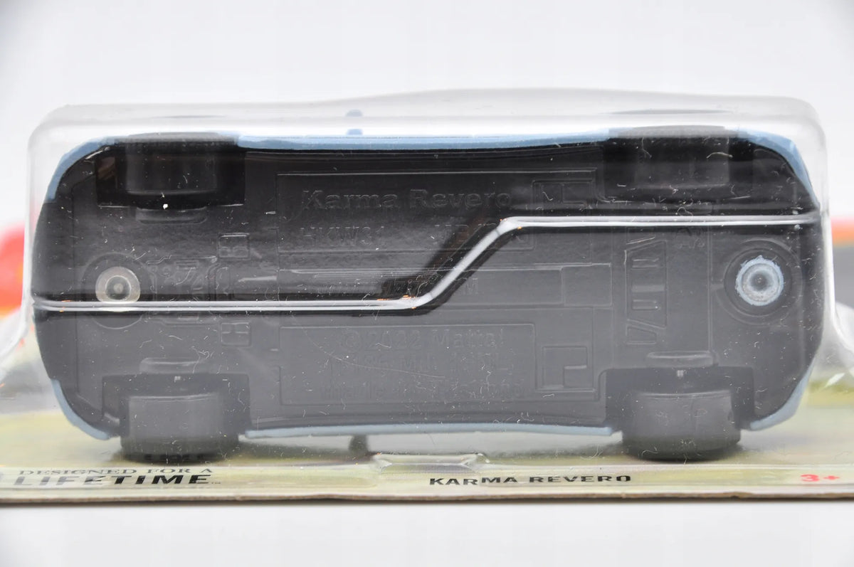 KARMA REVERO Matchbox 2024 Jasnoniebieski 1:64 – zdjęcie 5