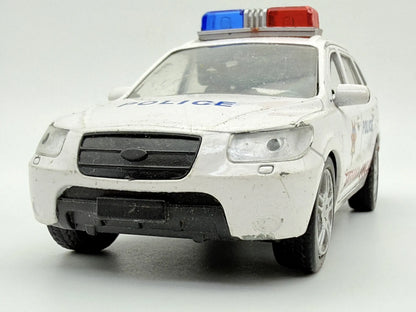 SAMOCHÓD POLICYJNY – SUV (STYLIZACJA NA AUDI Q7; MODEL 1:32 – zdjęcie 5