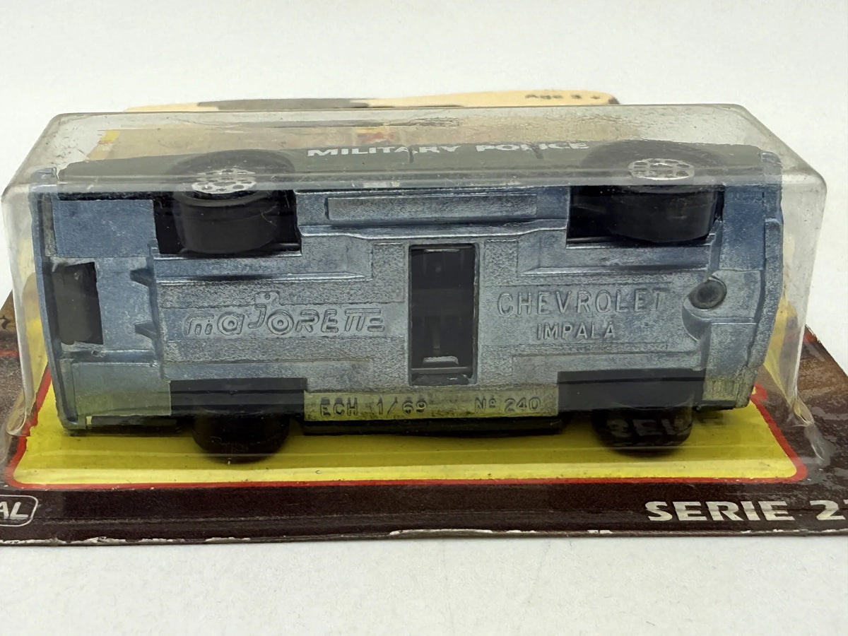 CHEVROLET IMPALA MILITARY POLICE Special Forces Majorette 1980 Zielony 1:64 – zdjęcie 5
