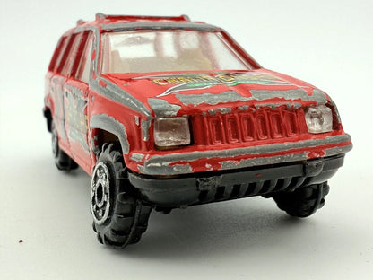 Suv Czerwony 1:64 – zdjęcie 5