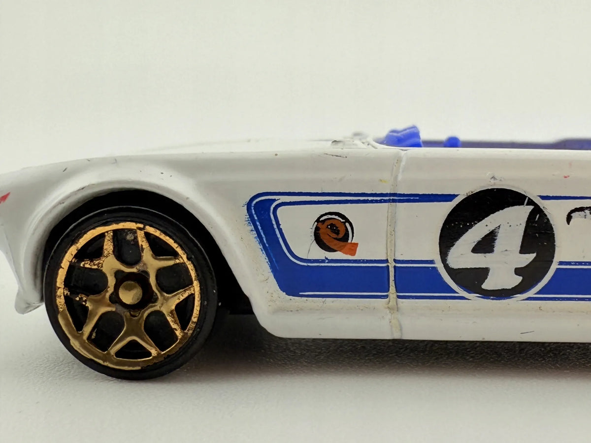 Triumph Tr6 Hot Wheels 2009 Biały 1:64 – zdjęcie 5