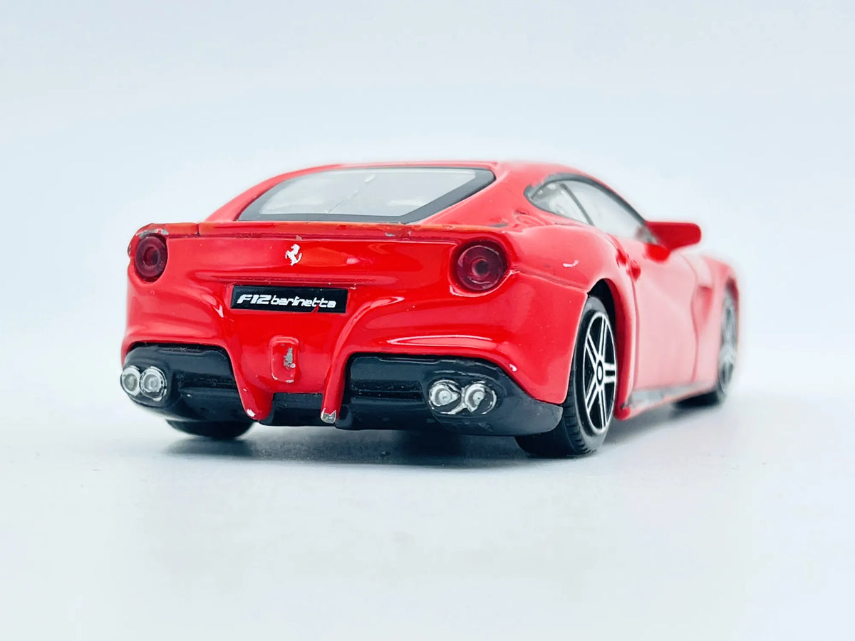 Ferrari F12 Berlinette, Bburago, Resoraki, die cast, 1:43 – zdjęcie 5