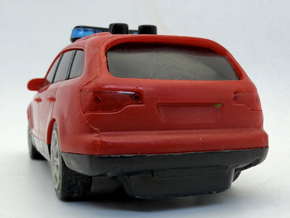 Audi Q8 Fire Dept Light & Sound Straż pożarna '90 Czerwony 1:32 – zdjęcie 5