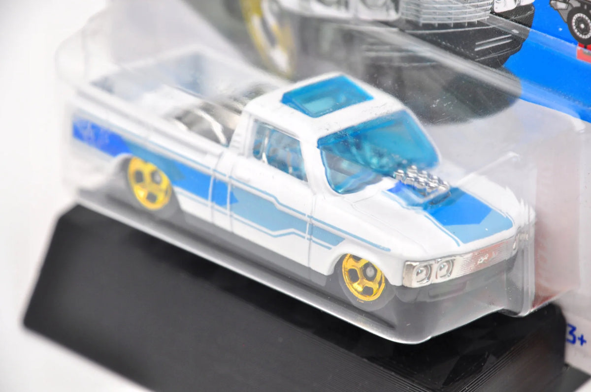 CUSTOM '72 CHEVY LUV Hot Wheels 2024 Biało-Niebieska 1:64 – zdjęcie 5