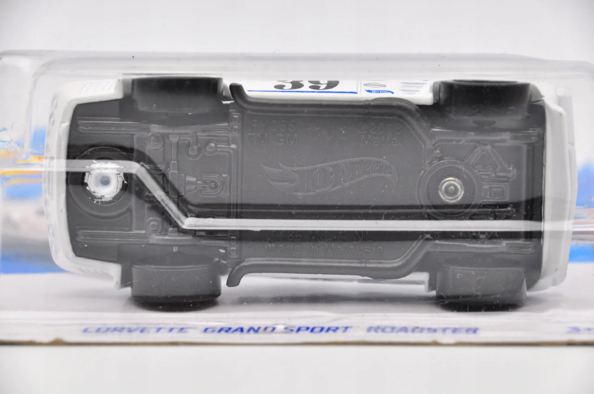 CORVETTE GRAND SPORT ROADSTER Hot Wheels 2023 Biały 1:64 – zdjęcie 5