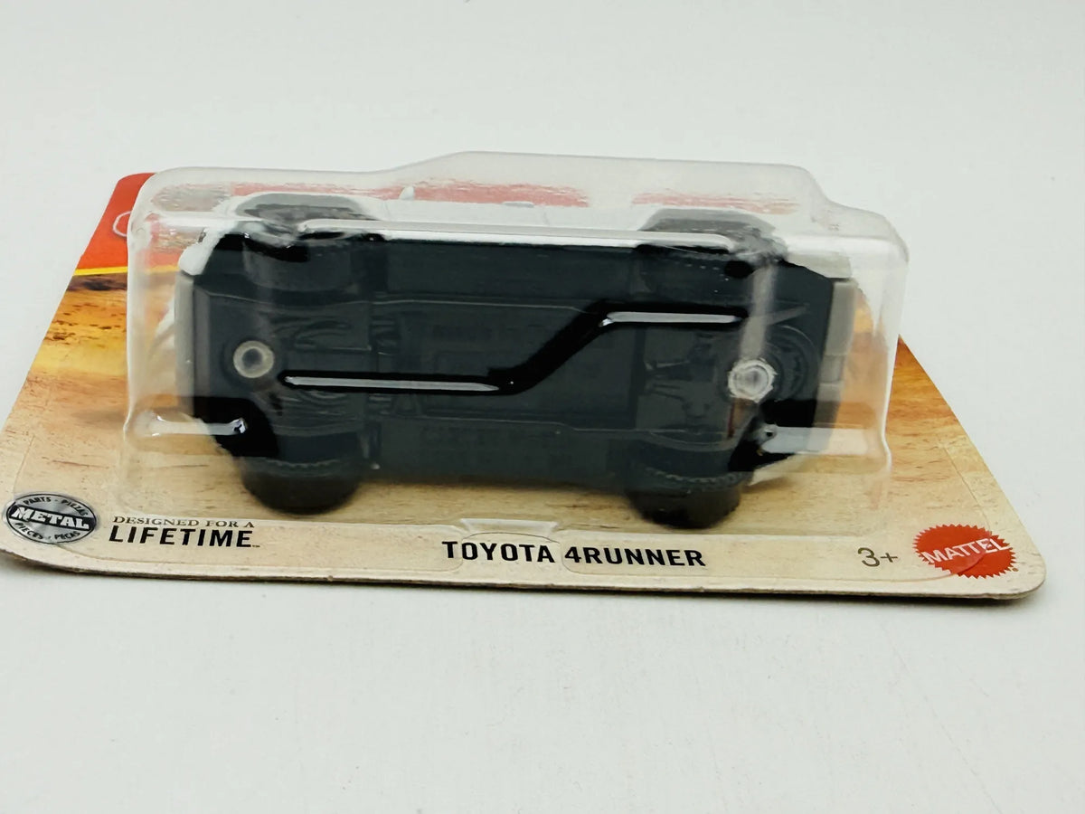Toyota 4Runner Matchbox 2024 Mainline 1:64 Blister Biały – zdjęcie 5