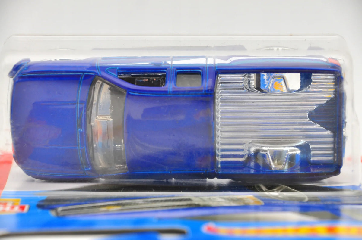 Chevrolet Silverado Niebieski 1:64 – zdjęcie 5