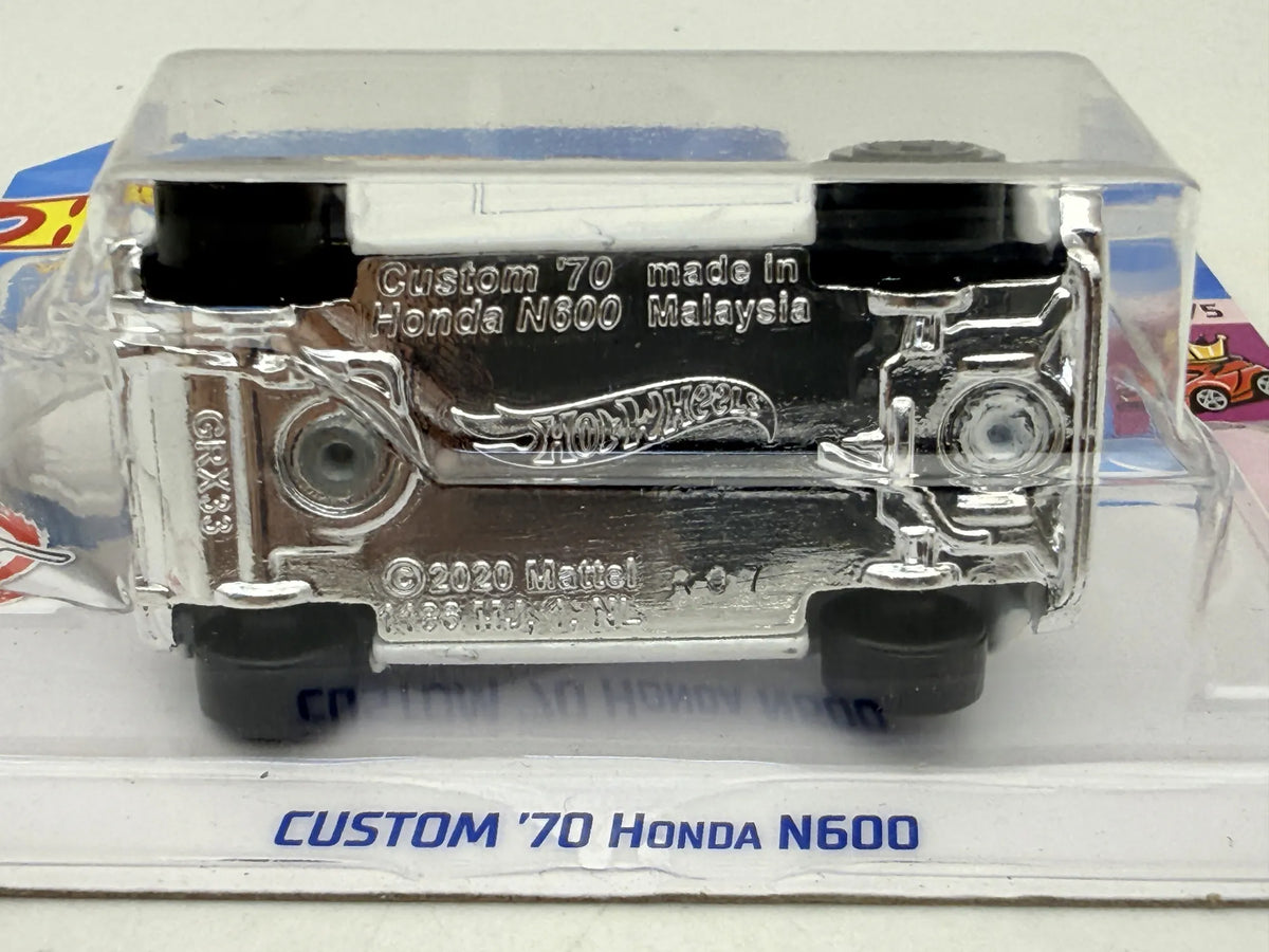 CUSTOM '70 HONDA N600 Compact Kings Hot Wheels 2022 Biały 1:64 – zdjęcie 5