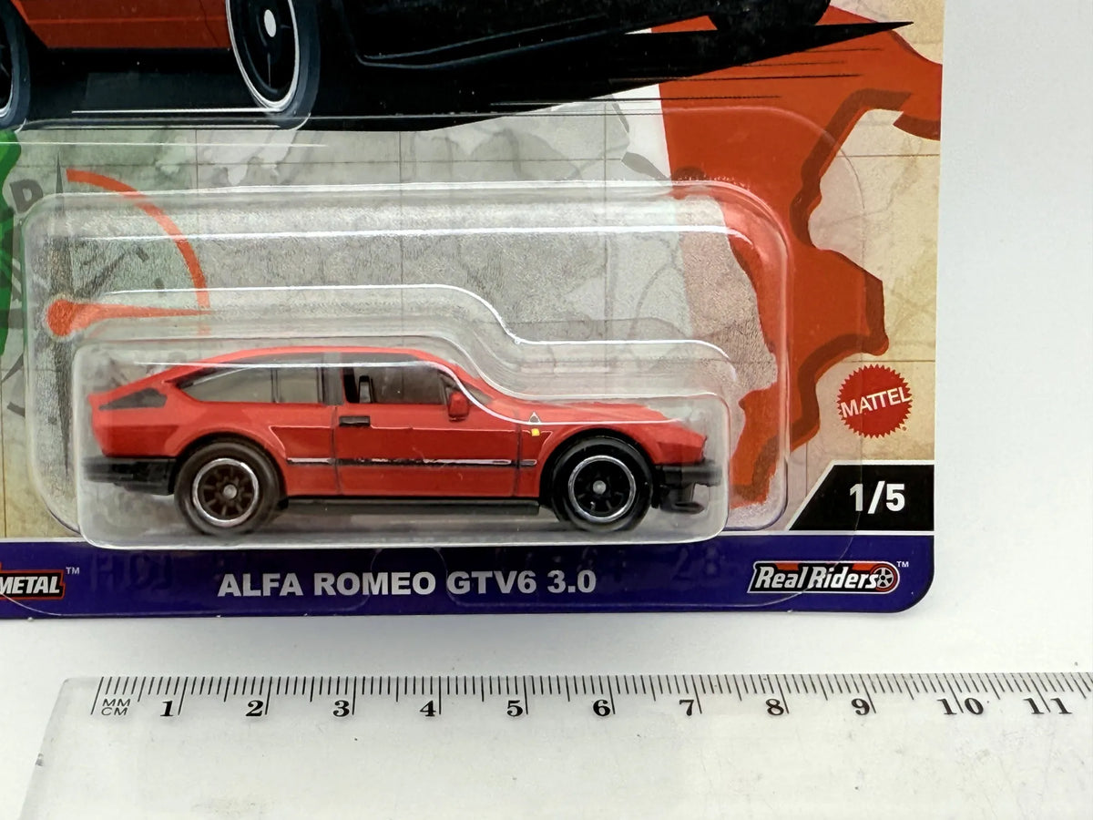Alfa Romeo Gtv6 3.0 Hot Wheels Czerwony 1:60 – zdjęcie 5
