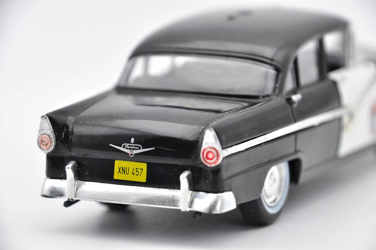 Ford Fairlane Police Car Policja Dinky Toys 1956 Czarny 1:43 Made in United – zdjęcie 5