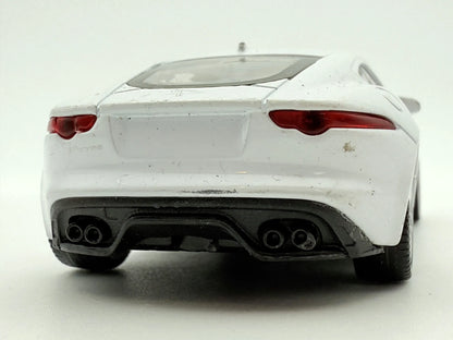 Jaguar F-Type Coupe Welly Biały 1:60 – zdjęcie 5