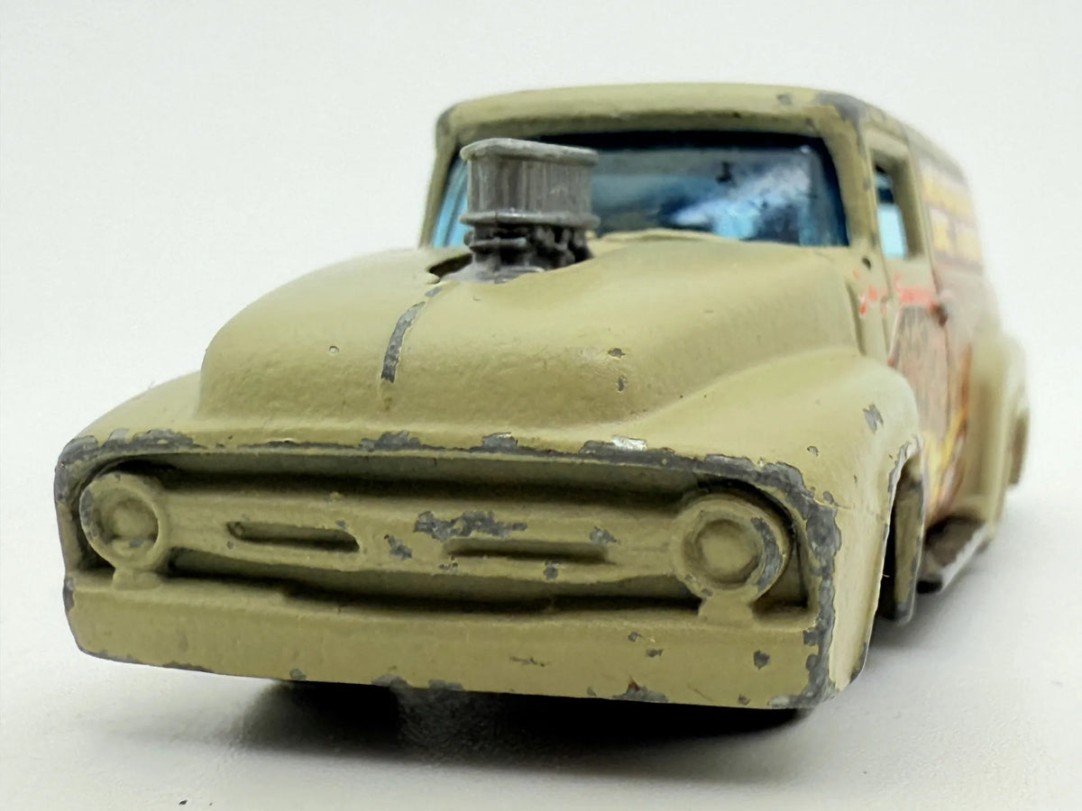 '56 Ford F-100 Máquina de Amor Hot Wheels Beżowy 1:64 – zdjęcie 5