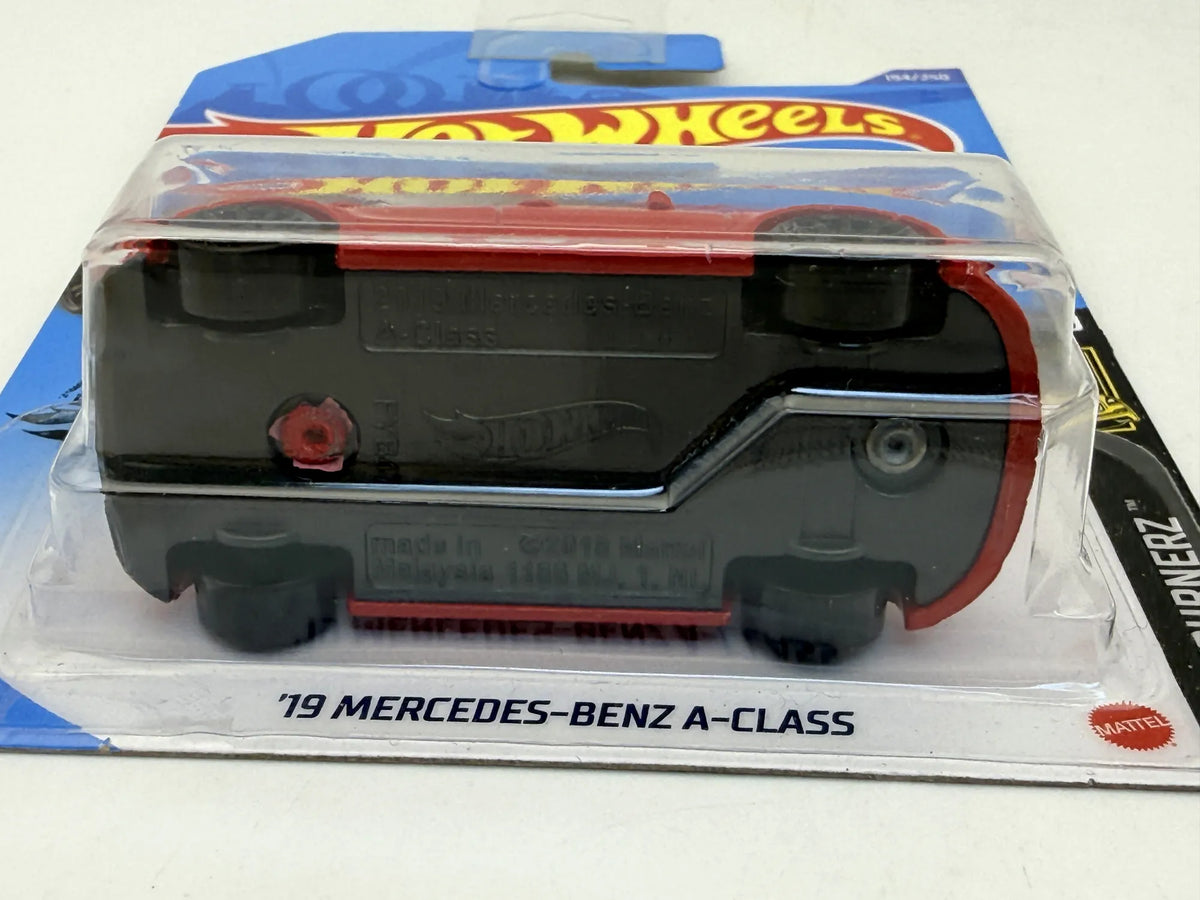 '19 MERCEDES-BENZ A-CLASS Nightburnerz Hot Wheels 2018 Czerwony 1:64 – zdjęcie 5