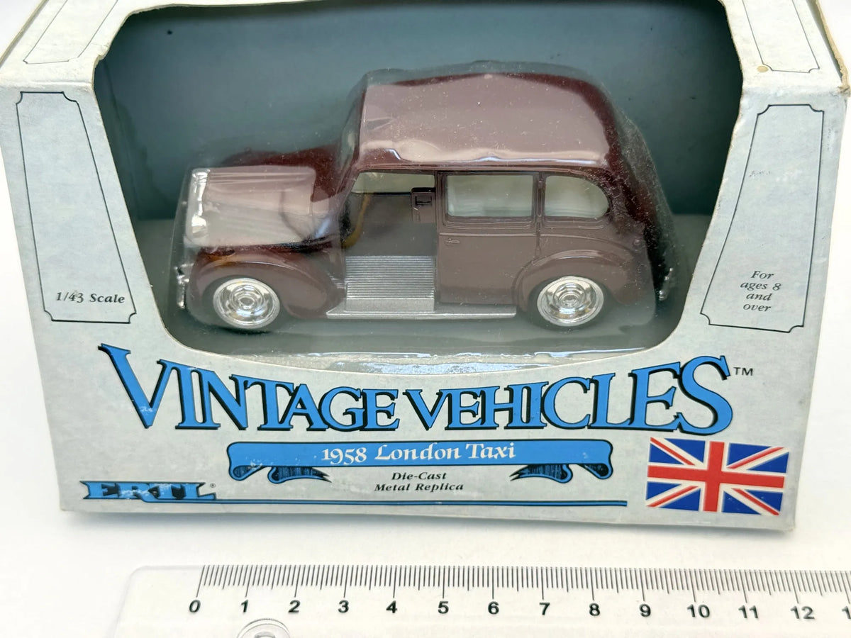 1958 LONDON TAXI AUSTIN FX3 Vintage Ertl 1987 Bordowy 1:43 – zdjęcie 5