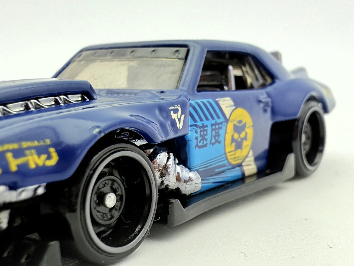Custom '68 Camaro Hot Wheels Niebieska 1:64 – zdjęcie 5