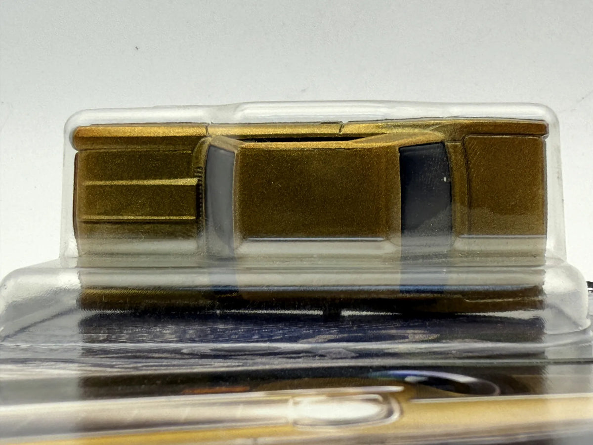 1966 CHEVY NOVA FAST & FURIOUS Hot Wheels 2024 Złoty 1:64 – zdjęcie 5
