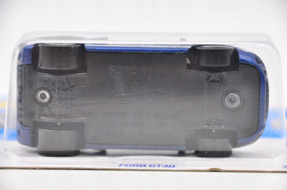 FORD GT40 Hot Wheels 2024 Niebieski 1:64 – zdjęcie 5