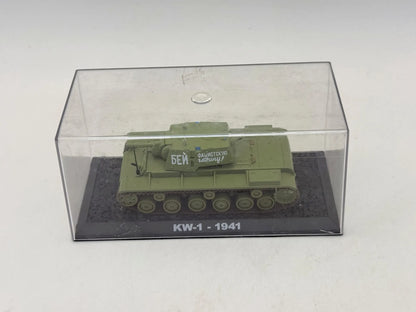 Czołg Sowiecki KW-1 z 1941 r Tanks of the World Wojsko AmerCom Zielony 1:72 – zdjęcie 5