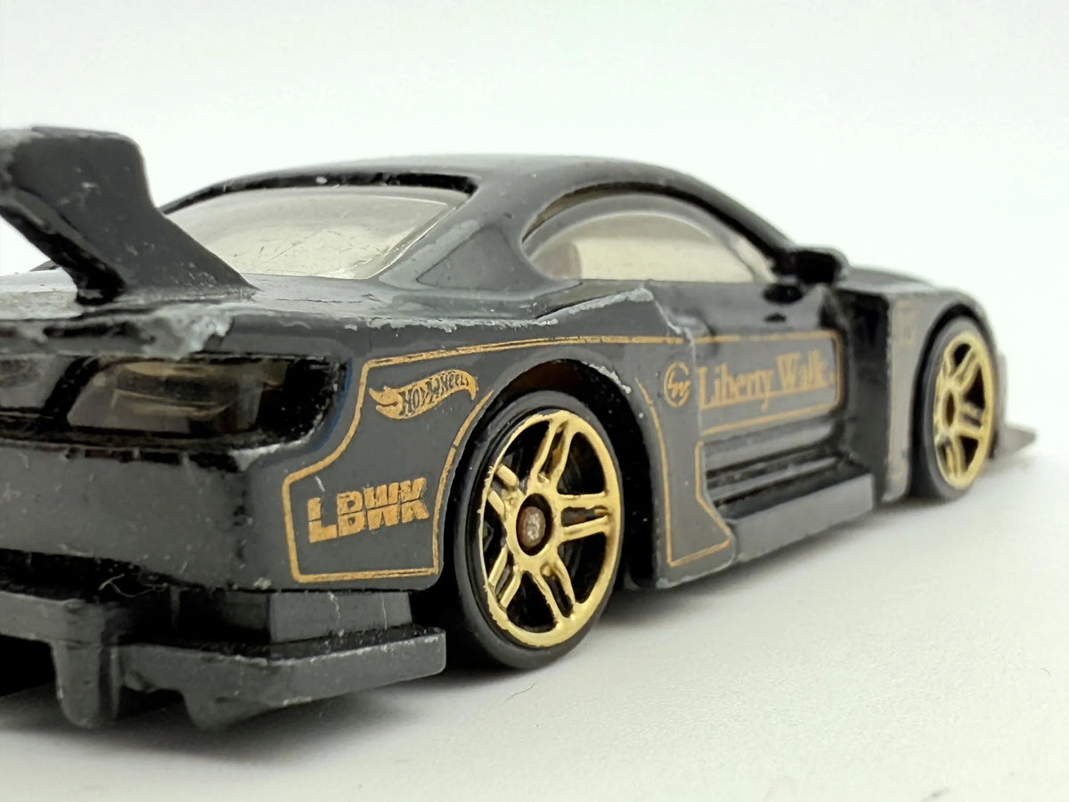 Nissan Silvia Hot Wheels Czarny 1:64 – zdjęcie 5
