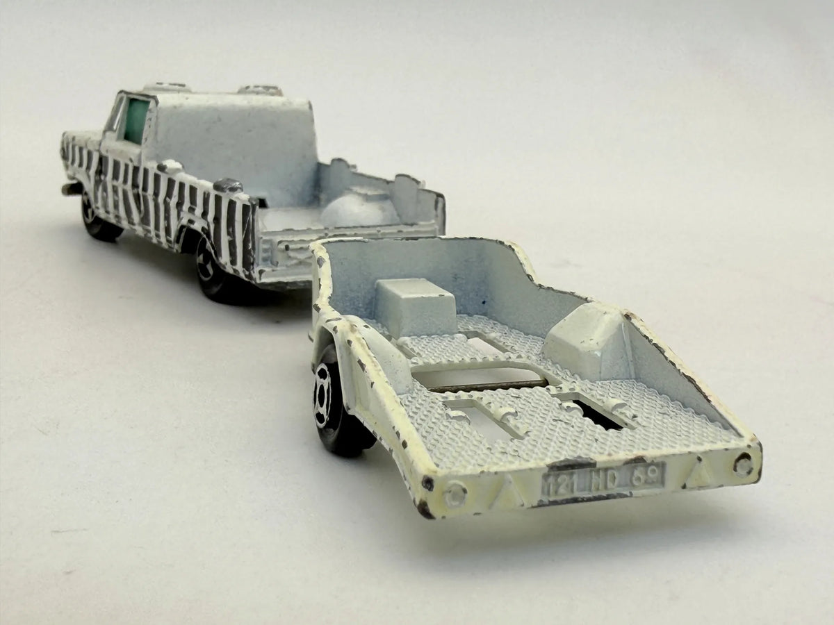 DODGE SAFARI PICK UP Z PRZYCZEPĄ Majorette Made in France Biały 1:64 – zdjęcie 5