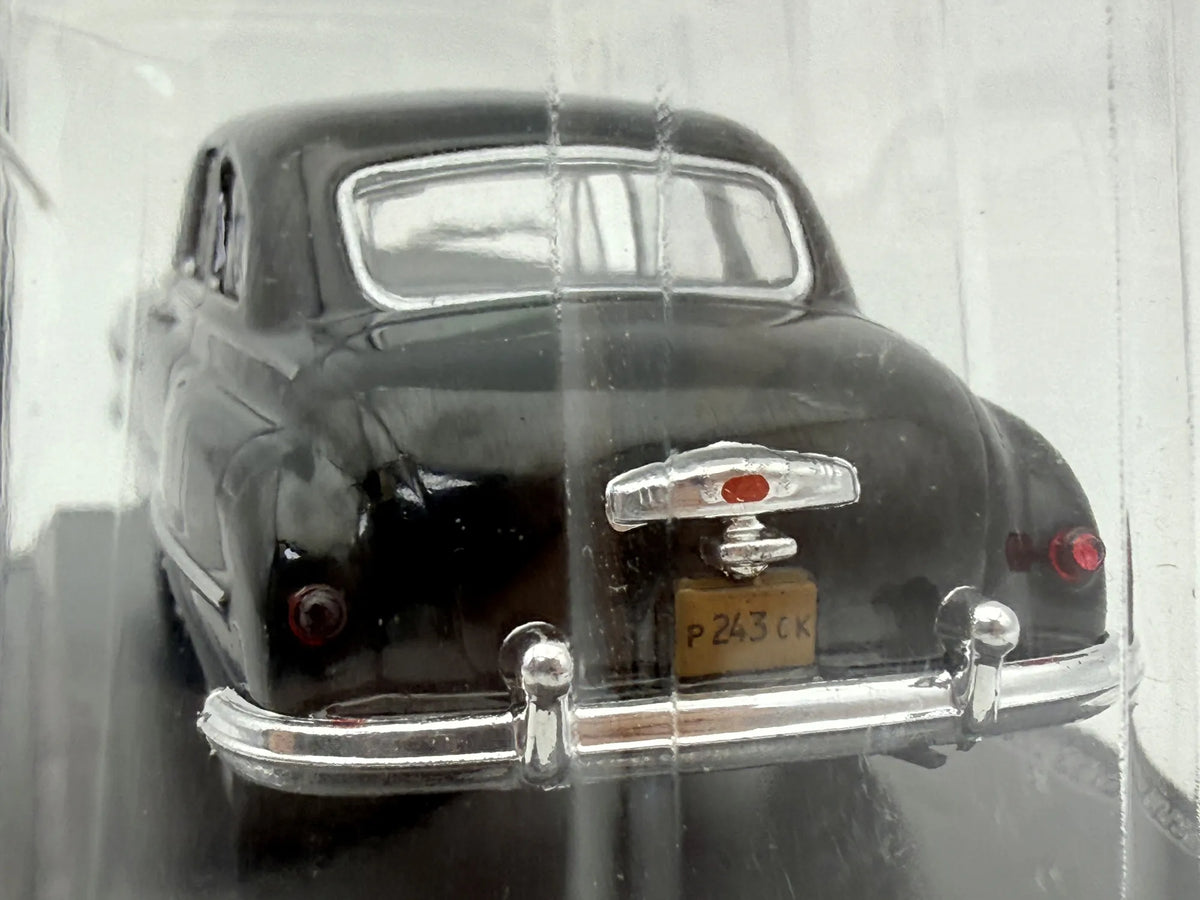 GAZ-12 ZIM (1952) Legendarne Samochody AmerCom Czarny 1:43 – zdjęcie 5