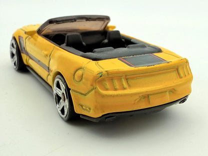 2015 Ford Mustang Gt Convertible, Hot Wheels, die cast resoraki, 1:64 – zdjęcie 5