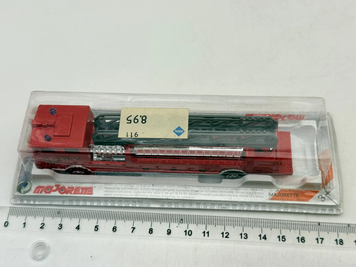 WÓZ STRAŻACKI FDNY 55 Straż pożarna Majorette '90 Czerwony 1:89 – zdjęcie 5