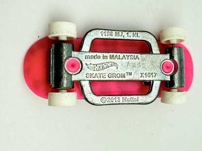 SKATE GROM, Skate Punk, Hot Wheels 2013, Die cast X1617, Różowy, Resoraki – zdjęcie 5
