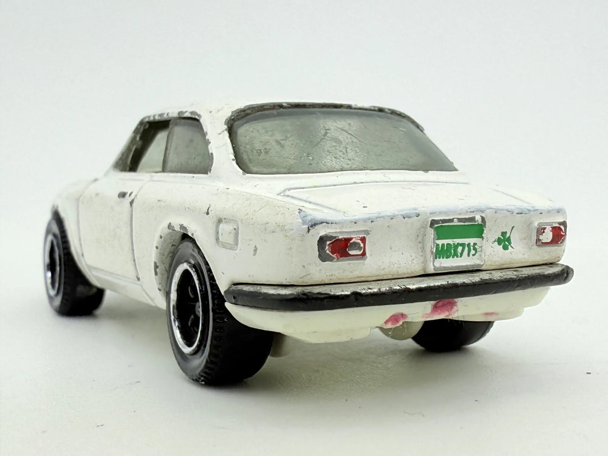 Alfa Romeo Giulia Sprint Gta, Matchbox, die cast resoraki, 1:60 – zdjęcie 5