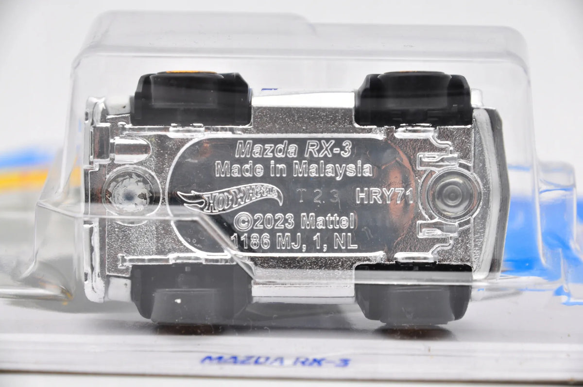 MAZDA RX-3 Hot Wheels 2024 Biały 1:64 – zdjęcie 5