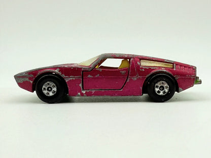 Maserati Bora Matchbox Różowy 1:60 Made in Anglia – zdjęcie 5