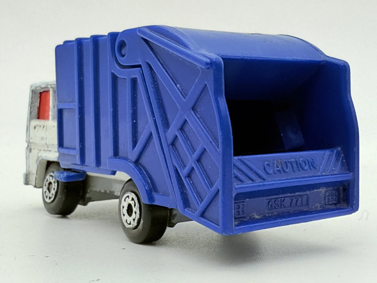 REFUSE TRUCK, Śmieciarka, Matchbox 1979, Die cast, Biały Niebieski, 1:87 – zdjęcie 5