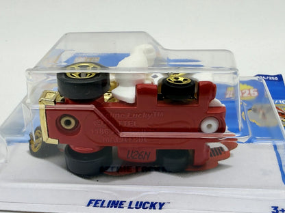 FELINE LUCKY HW CELEBRATION RACER Hot Wheels 2025 Biały 1:64 – zdjęcie 5